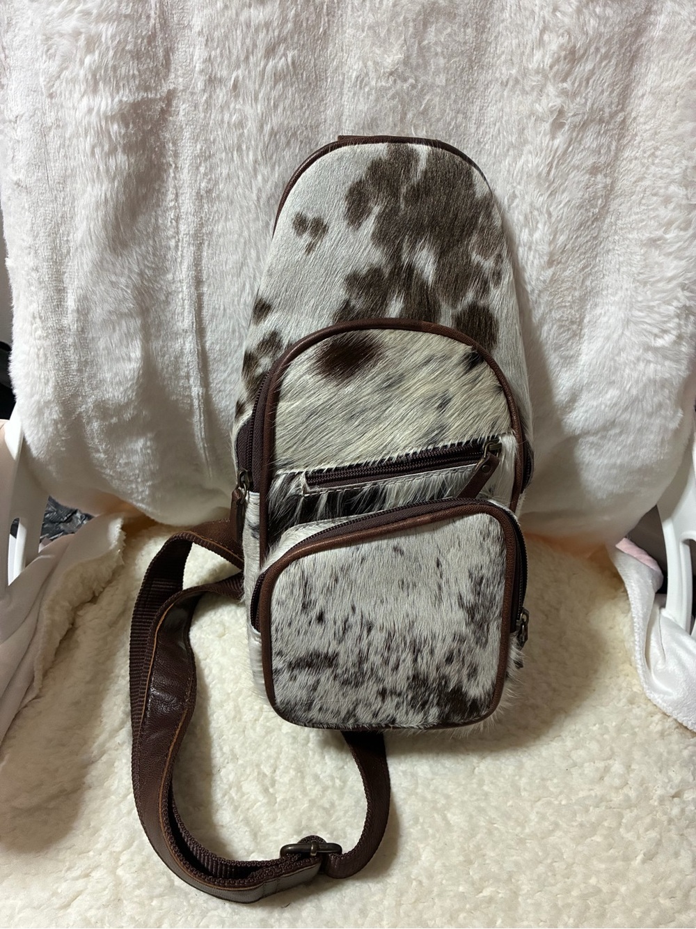 EUC American Darling sling bag